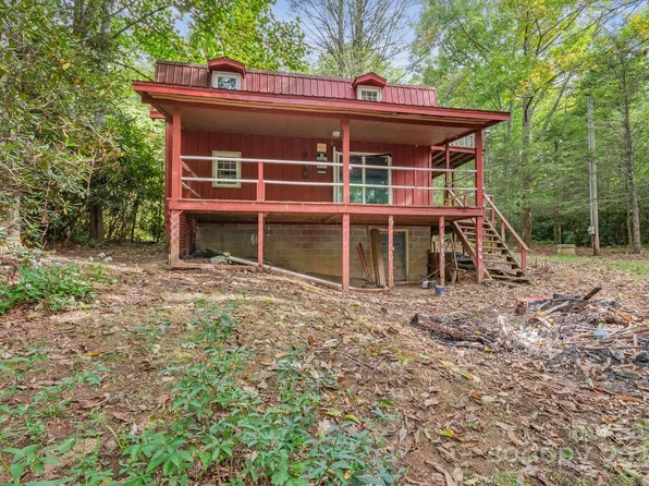 51 Poverty Hill Ln, Burnsville, NC 28714