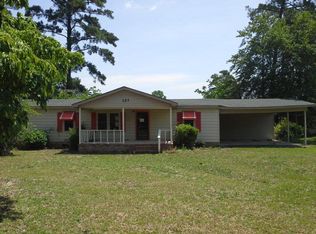157 Waterfront Dr, Eutawville, SC 29048