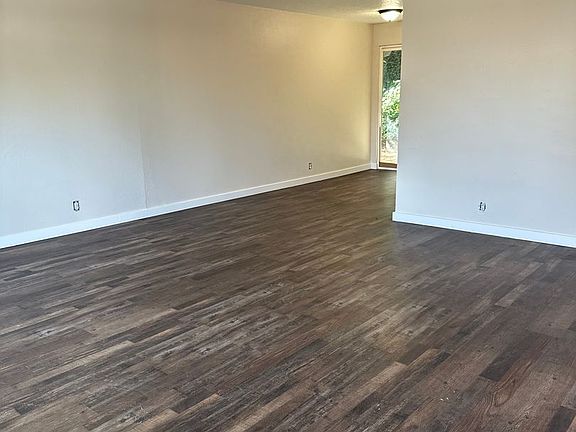 2nd image of 1604 Bryant St #12