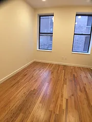 Rented by Roberto Guilbet, LREB