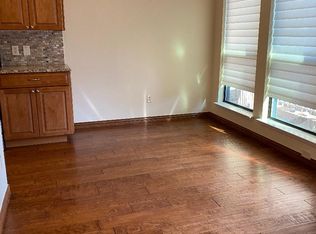 1406 Windsor Rd APT 102, Austin, TX 78703