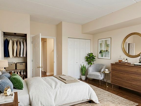 2nd image of 170 Gore St APT 410