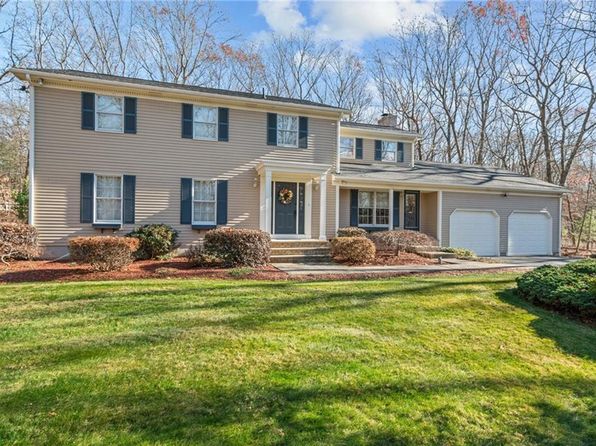 112 Suddard Ln, Scituate, RI 02857