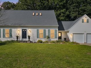 5427 N Silverstone Dr NE, Comstock Park, MI 49321