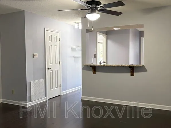 130 Durwood Rd Unit K, Knoxville, TN 37922