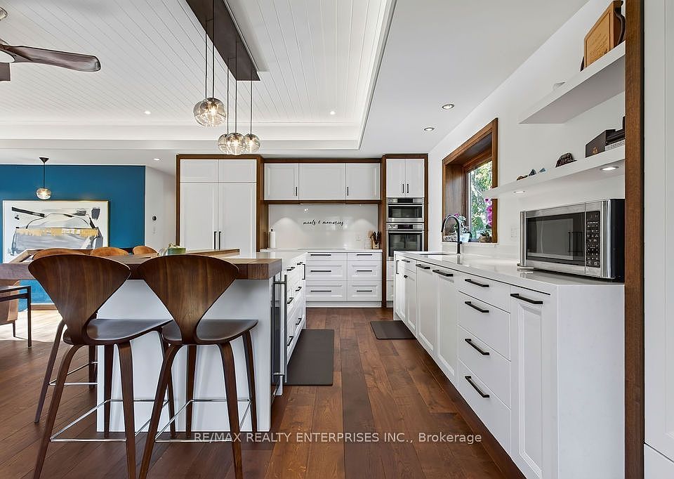 1st image of 42 James St