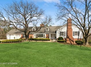 1542 Durham Dr, Inverness, IL 60067