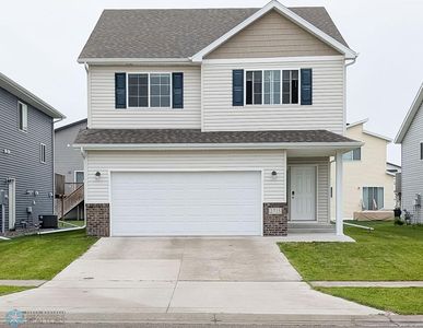 2715 11th St W, West Fargo, ND, 58078