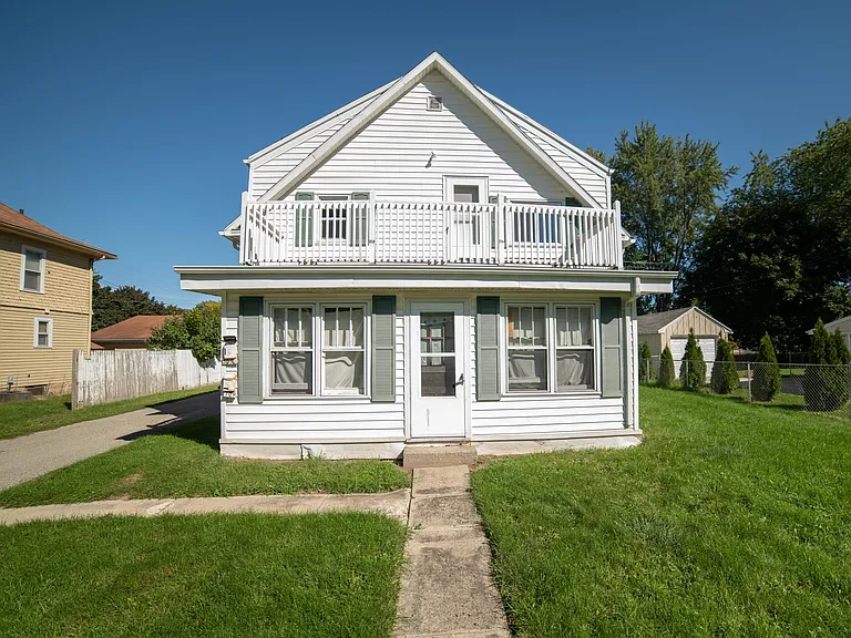 309 S Erie St — Photo 16