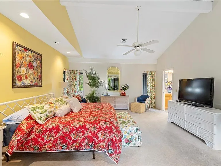 1330 Shorewinds Ln — Photo 27
