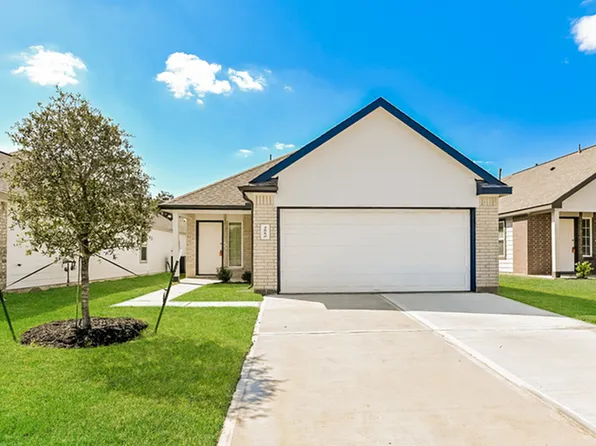 2880 Briggs Dr, Conroe, TX