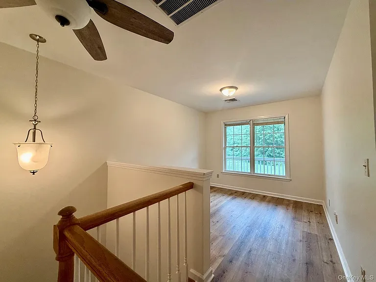 73 Sandalwood Ln — Photo 7