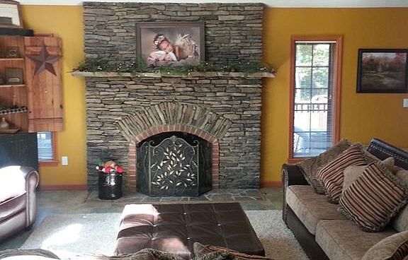 Great Room with Fireplace