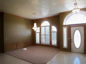 5th image of 3605 Meadow Ln