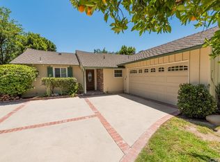 17430 Lull St, Northridge, CA 91325