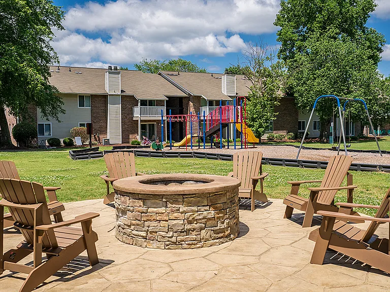 Villas at Oak Crest — Photo 6