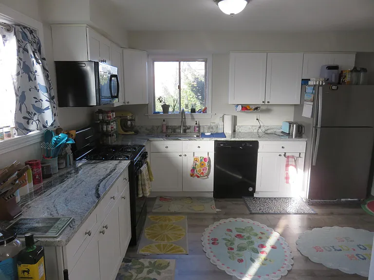 105 Plympton St #2 — Photo 3