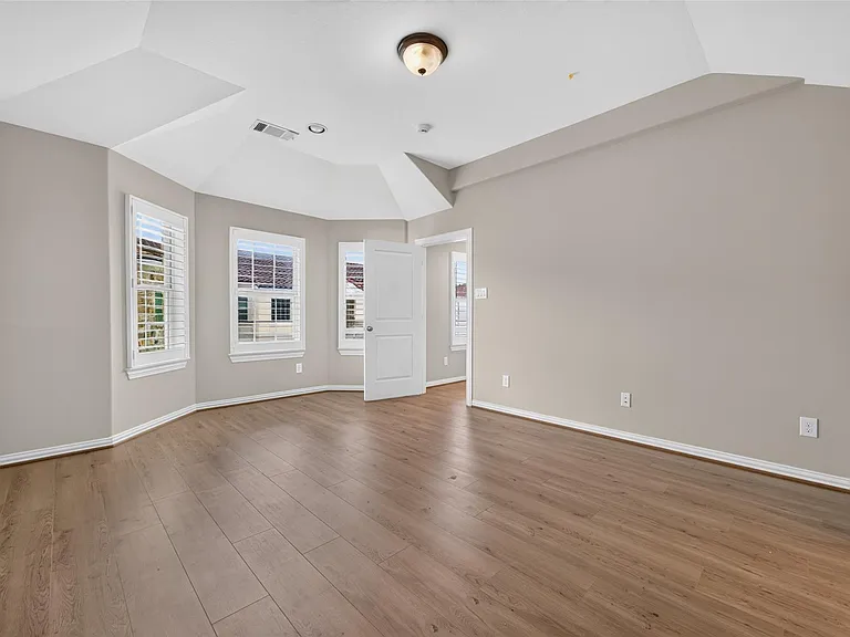 13423 Preston Cliff Ct — Photo 34
