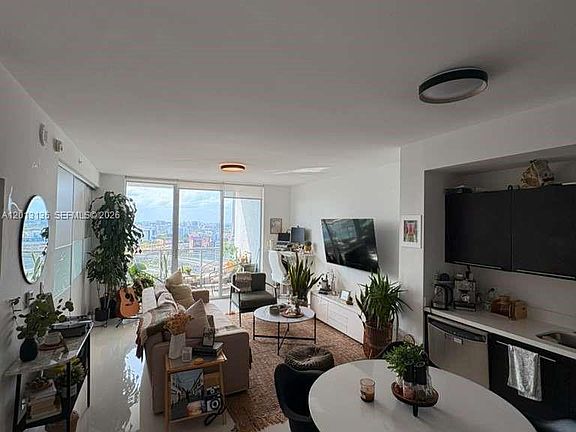 4th image of 90 SW 3rd St APT 2106