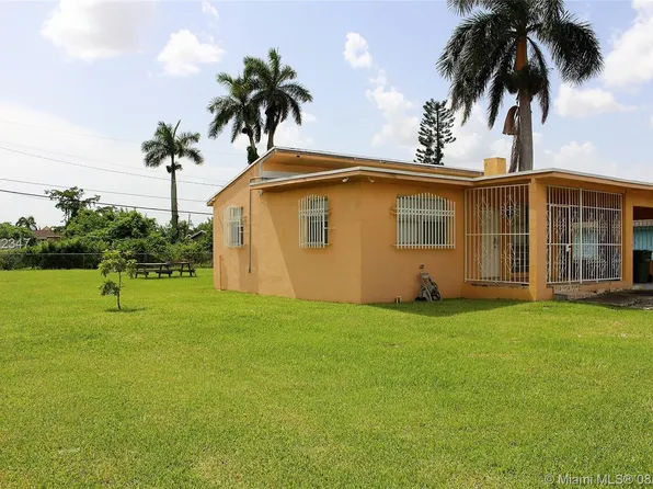 218 NW 7th Ave, Homestead, FL 33030