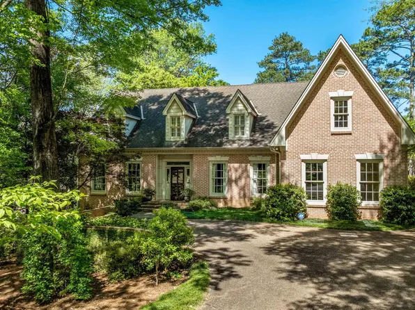 3842 S Cove Dr, Mountain Brk, AL 35213