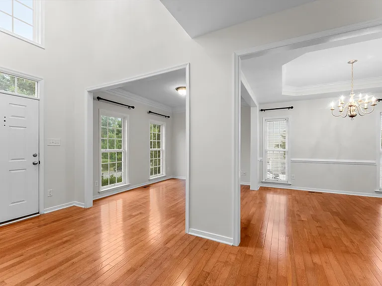 Foyer / DR / LR