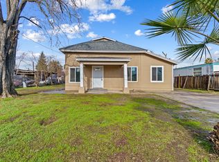 608 W Beacon Ave, Tulare, CA 93274