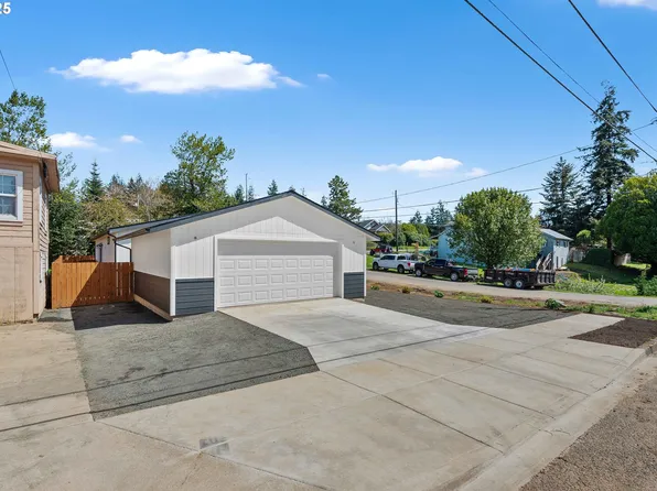 708 N Elliott St, Coquille, OR 97423