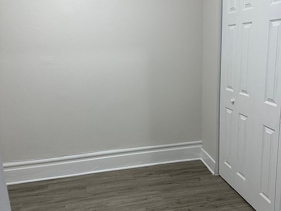 5th image of 2224 S Sawyer Ave #1