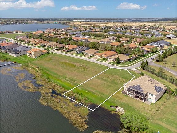 3rd image of 4067 Juliana Lake Dr