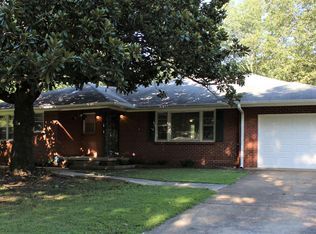 802 Stanhope Dr NE, Huntsville, AL 35801