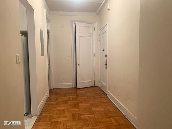 2nd image of 525 W End Ave APT 3D