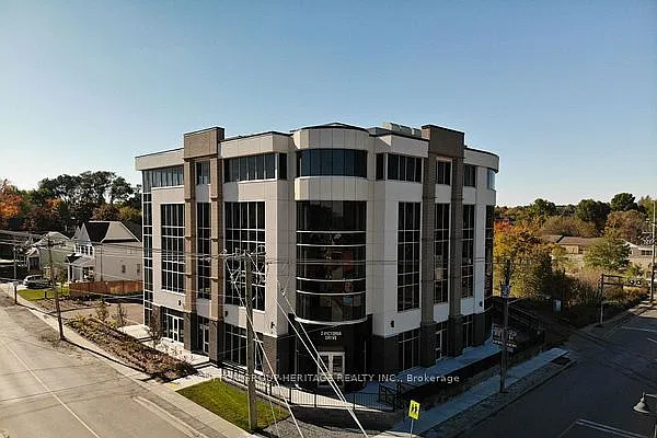 2 Victoria Dr #409