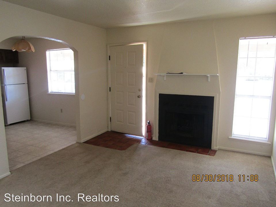 2nd image of 1901 Embassy Dr APT C