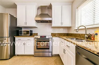 3375 Brunswick Dr — Photo 6