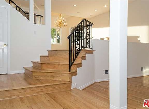 5th image of 2711 Angelo Dr