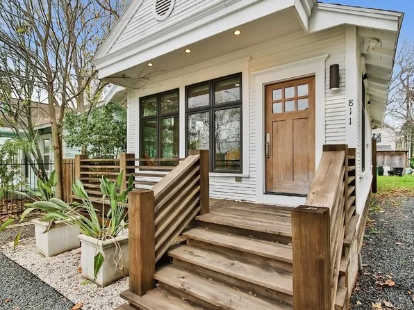 811 E 23rd St, Houston, TX 77009