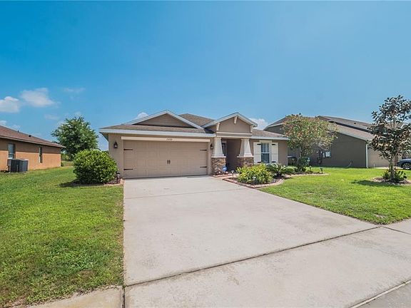 2nd image of 2688 Eagle Cliff Dr