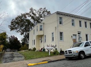 234 Chestnut St #4, Spring City, PA 19475