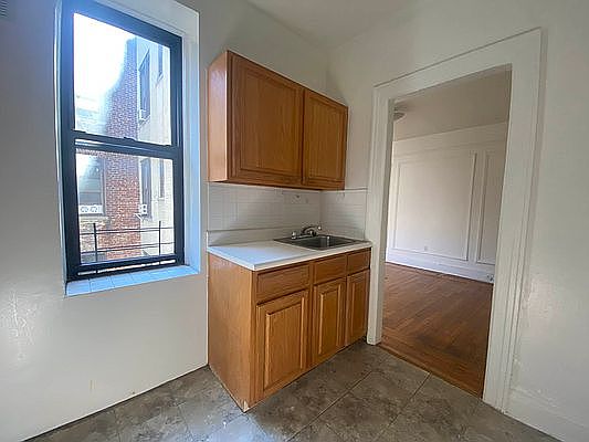 3rd image of 31-14 35th St #4A