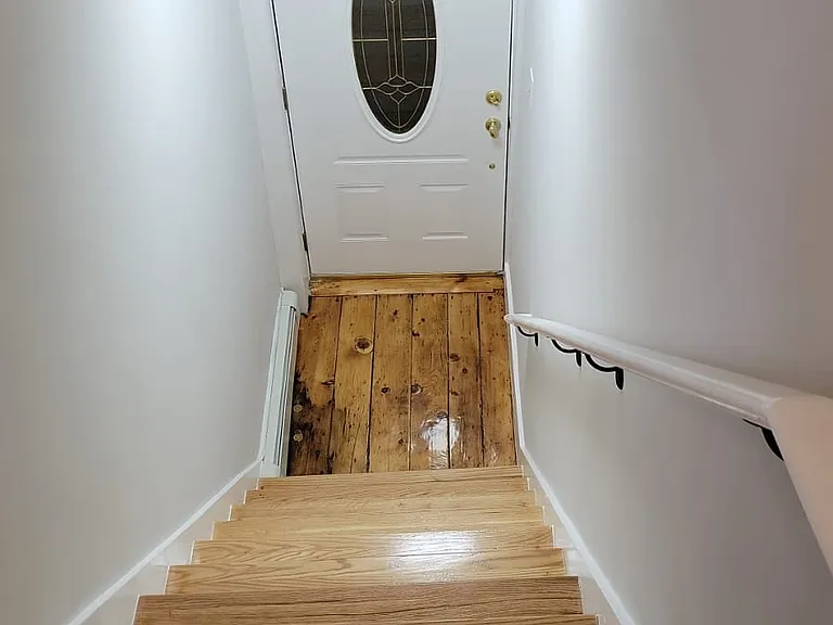31 Adrian St #2 — Photo 7