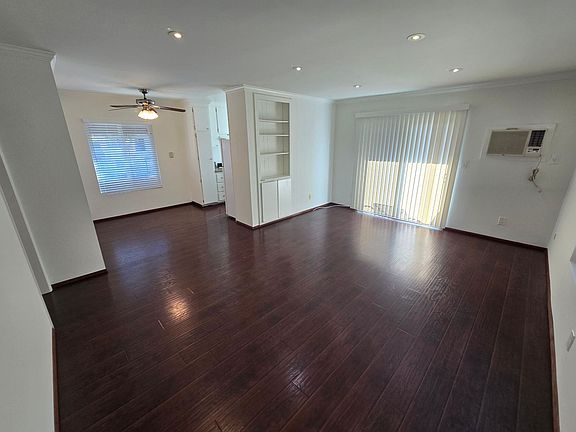 2nd image of 4380 Van Dyke Ave APT 6
