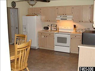 5th image of 1900 Aldon Dr
