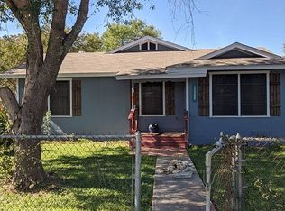 2355 Yantis St, San Antonio, TX 78237