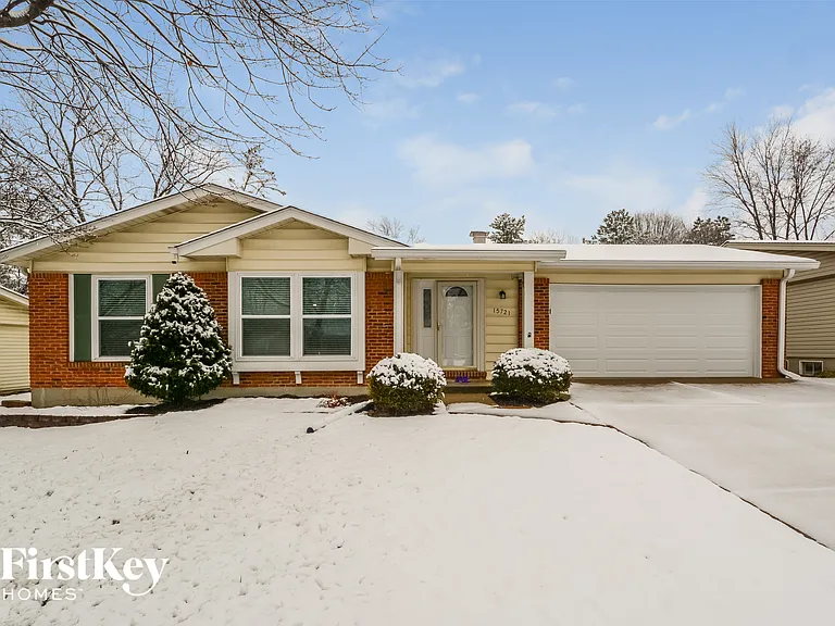 15721 Hill House Rd — Photo 1