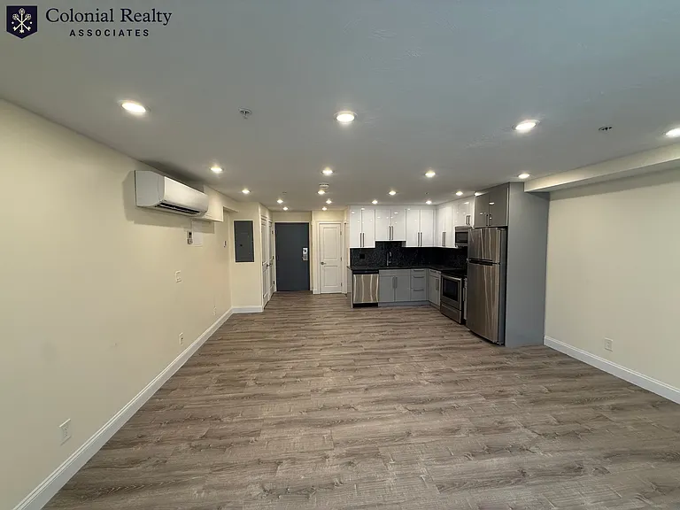 1034 Commonwealth Ave #204 — Photo 10