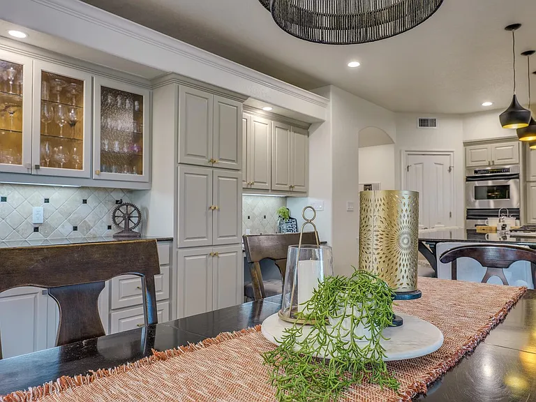 813 Moonlight Bay Dr — Photo 4