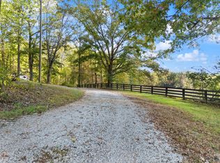1137 High Rock Rd, Stanton, KY 40380