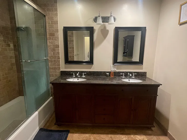 8630 Stanmoor Dr — Photo 3