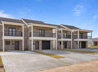 400 10th St, Lake Charles, LA 70601